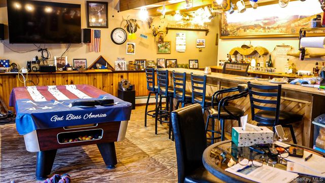 6 Rock View Lane, Loch Sheldrake, NY 12759