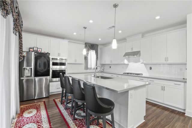 16614 Trailblazer, Chino, CA 91708