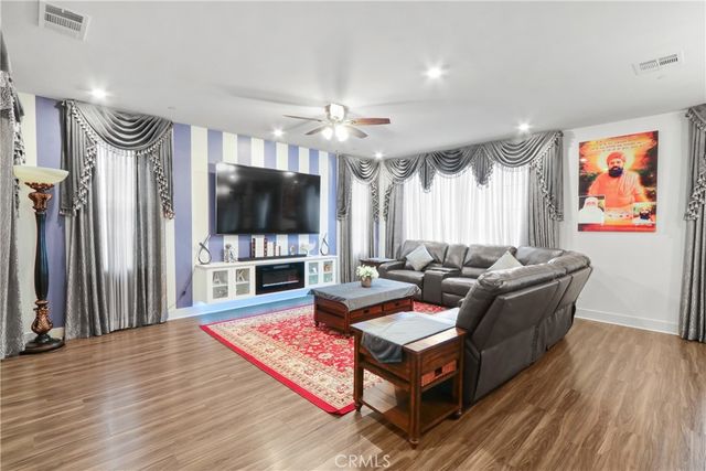 16614 Trailblazer, Chino, CA 91708