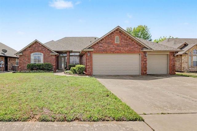 720 W Alamo Way, Mustang, OK 73064