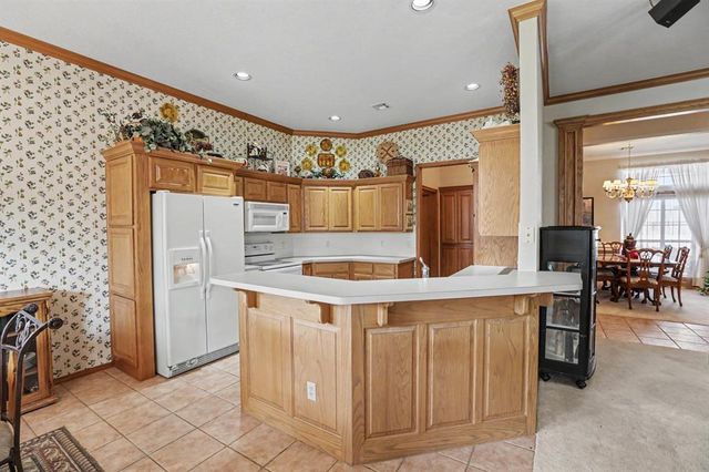 720 W Alamo Way, Mustang, OK 73064
