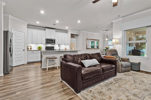 12813 S Winding Pines Drive, Tomball, TX 77375