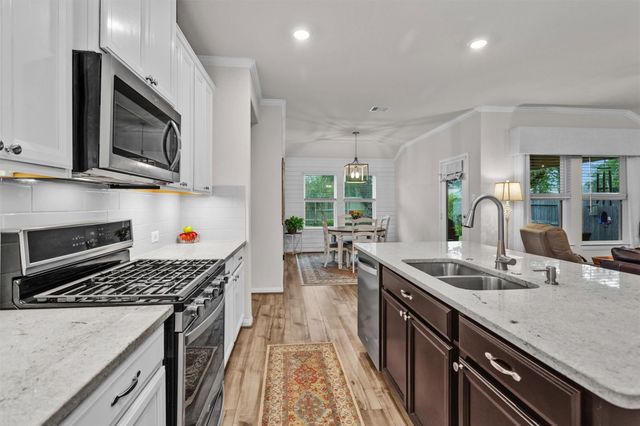 12813 S Winding Pines Drive, Tomball, TX 77375
