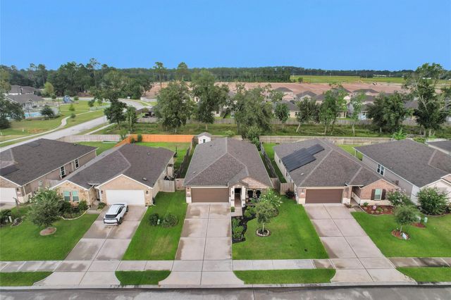 12813 S Winding Pines Drive, Tomball, TX 77375