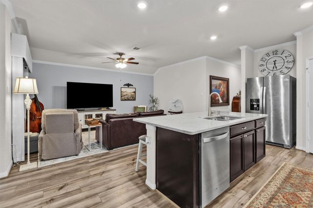 12813 S Winding Pines Drive, Tomball, TX 77375