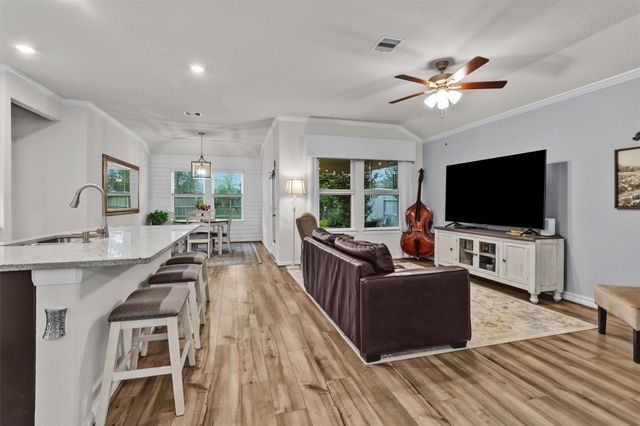 12813 S Winding Pines Drive, Tomball, TX 77375