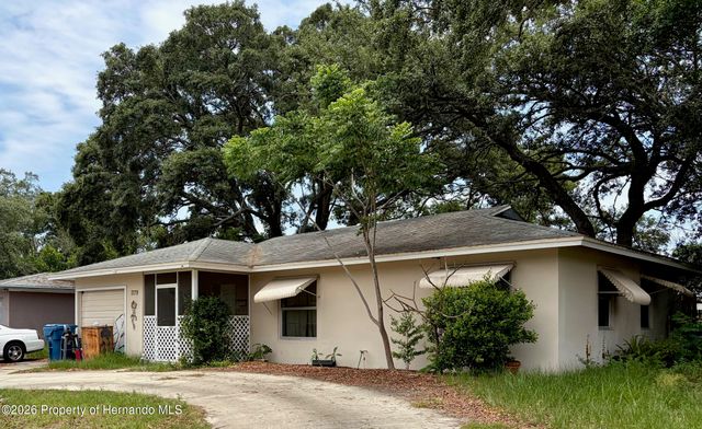 7179 Spring Hill Drive, Spring Hill, FL 34606