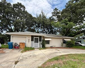7179 Spring Hill Drive, Spring Hill, FL 34606
