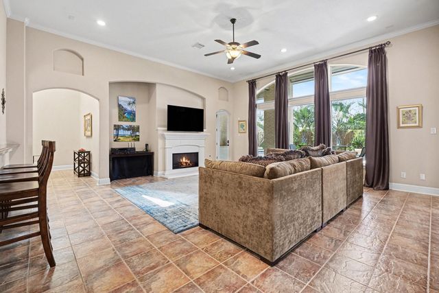 2296 Lakeway Drive, Friendswood, TX 77546