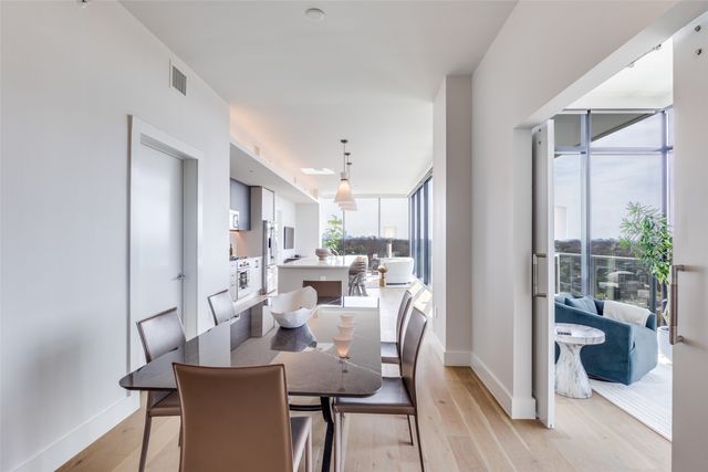 8119 Douglas Avenue 710, Dallas, TX 75225