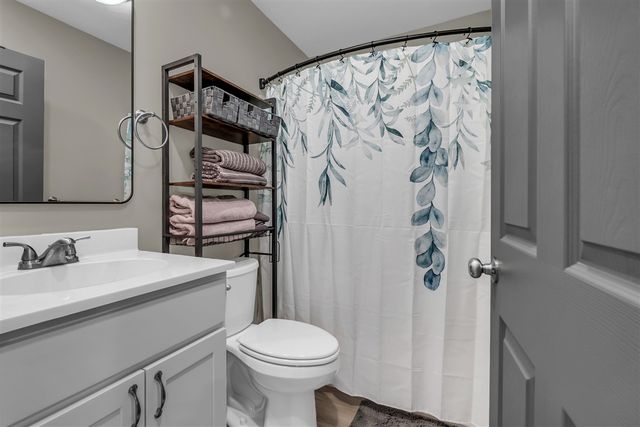 10911 Woodbrook Drive, Cement City, MI 49233