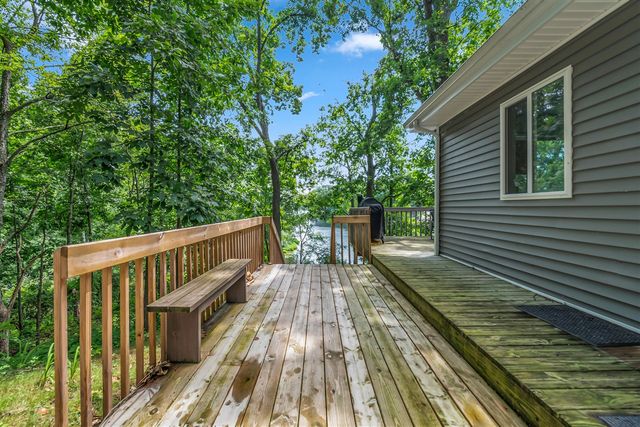 10911 Woodbrook Drive, Cement City, MI 49233