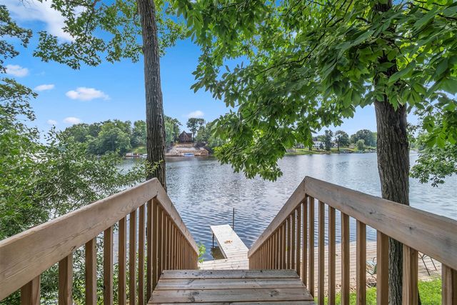 10911 Woodbrook Drive, Cement City, MI 49233