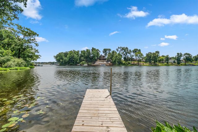 10911 Woodbrook Drive, Cement City, MI 49233