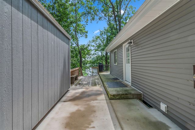 10911 Woodbrook Drive, Cement City, MI 49233