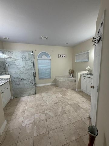 15325 N 75th Ln N, Loxahatchee, FL 33470