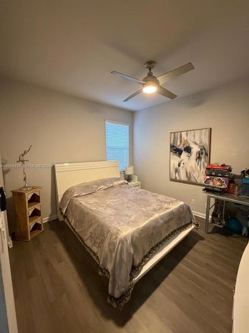 15325 N 75th Ln N, Loxahatchee, FL 33470