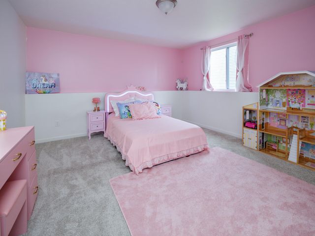 1626 Tea Pond Court, Vicksburg Vllg, MI 49097