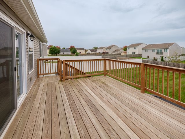 1626 Tea Pond Court, Vicksburg Vllg, MI 49097