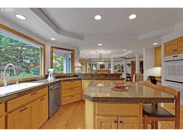 15290 Sw 141ST Ave, Portland, OR 97224