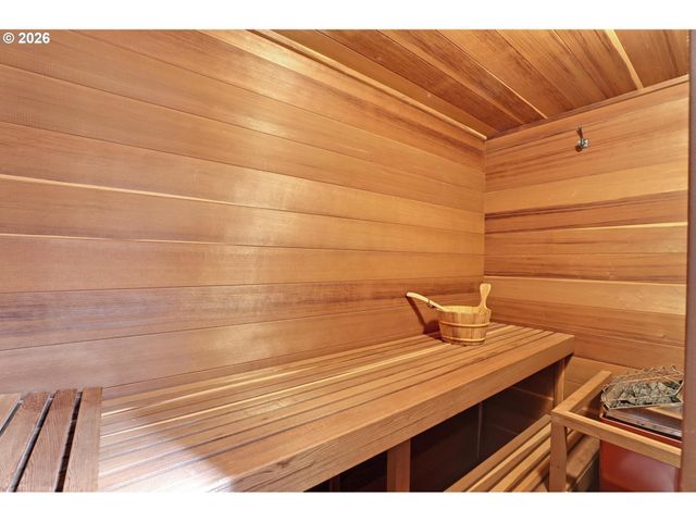 15290 Sw 141ST Ave, Portland, OR 97224