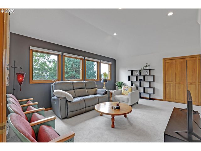 15290 Sw 141ST Ave, Portland, OR 97224
