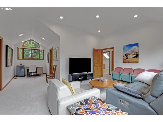 15290 Sw 141ST Ave, Portland, OR 97224