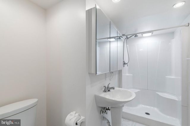 9704 OAKDALE AVE, Parkville, MD 21234