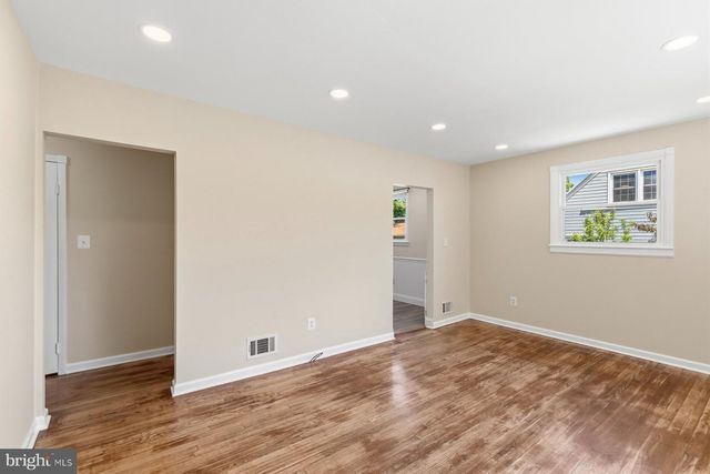 9704 OAKDALE AVE, Parkville, MD 21234
