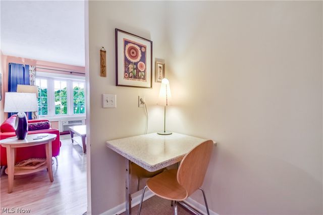 1 Meadowlawn Drive 12, Mentor, OH 44060