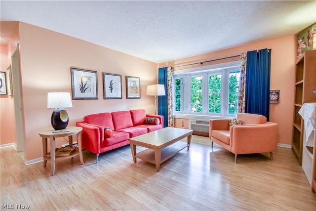 1 Meadowlawn Drive 12, Mentor, OH 44060