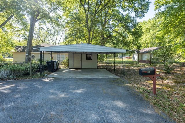 7223 Whitesville Road, Columbus, GA 31904