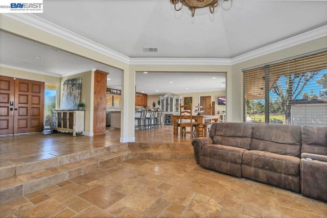 195 Payne Ave, Brentwood, CA 94513