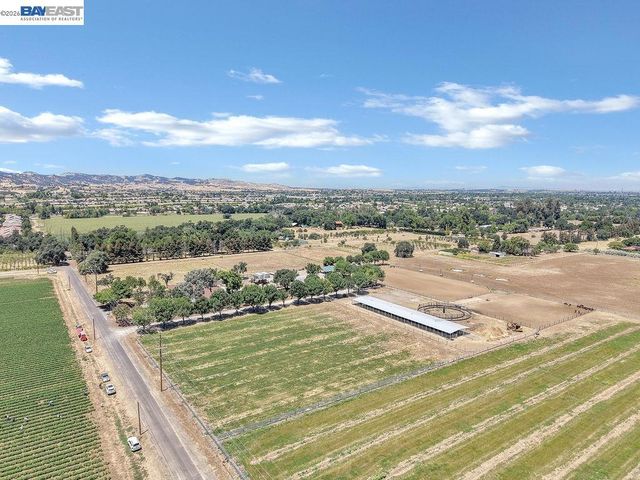195 Payne Ave, Brentwood, CA 94513
