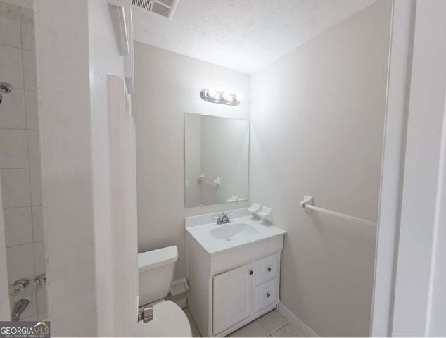 1266 Pixley Drive, Riverdale, GA 30296