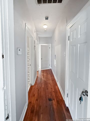 727 gramercy, San Antonio, TX 78212