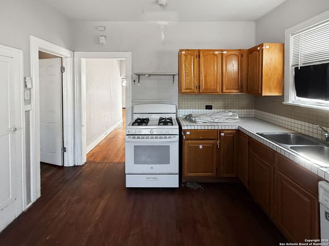 727 gramercy, San Antonio, TX 78212