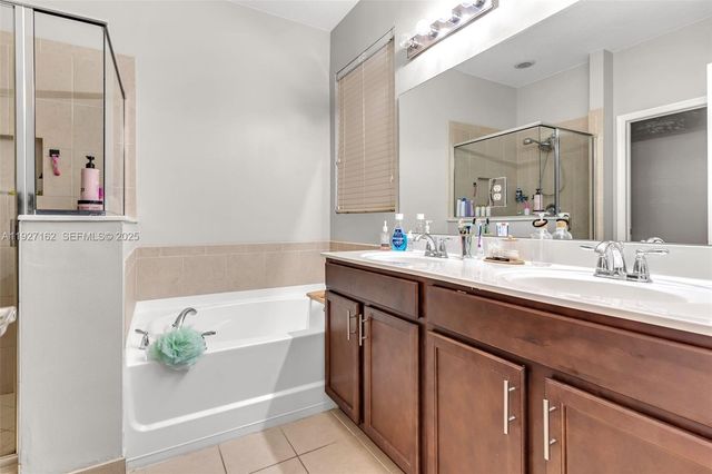 11833 SW 250th Ter, Homestead, FL 33032