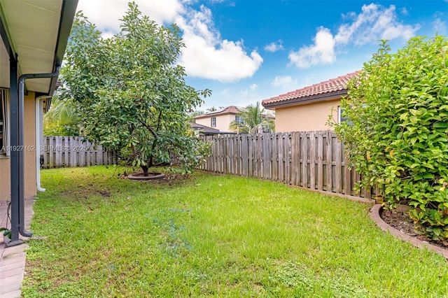 11833 SW 250th Ter, Homestead, FL 33032