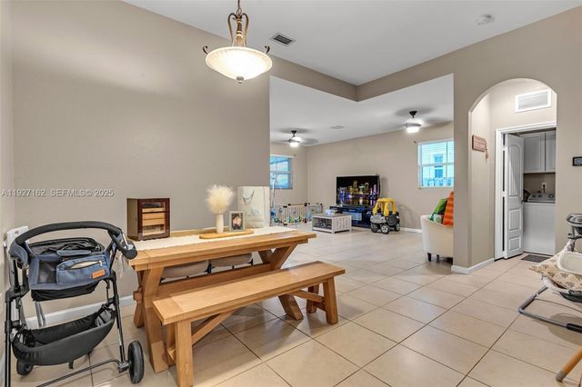 11833 SW 250th Ter, Homestead, FL 33032