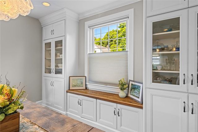 698 High Street, Cumberland, RI 02864