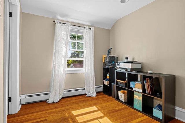 698 High Street, Cumberland, RI 02864