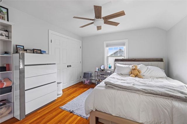 698 High Street, Cumberland, RI 02864