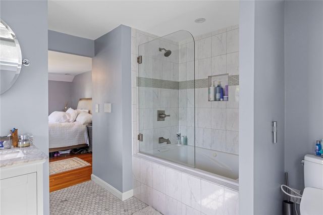 698 High Street, Cumberland, RI 02864