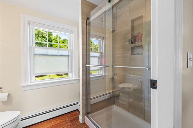 698 High Street, Cumberland, RI 02864