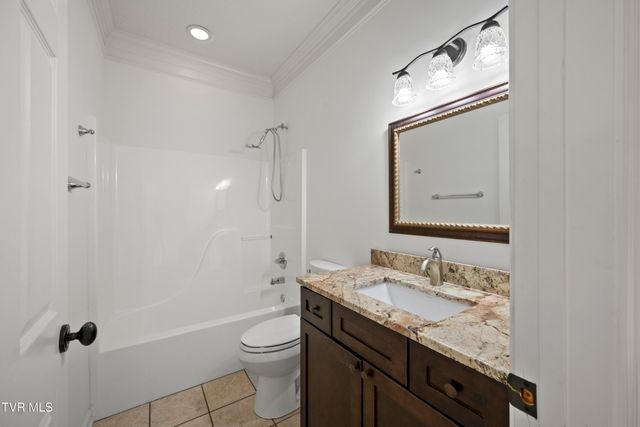 295 Southridge Drive, Blountville, TN 37617