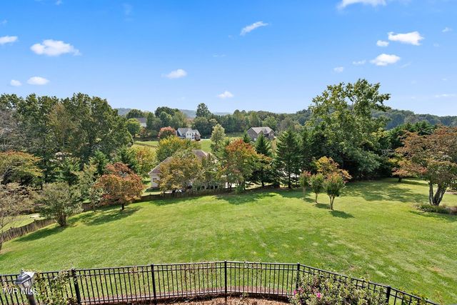 295 Southridge Drive, Blountville, TN 37617