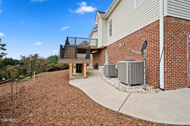 295 Southridge Drive, Blountville, TN 37617