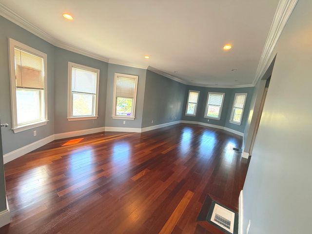 29 Rosemont Street 2, Boston, MA 02122