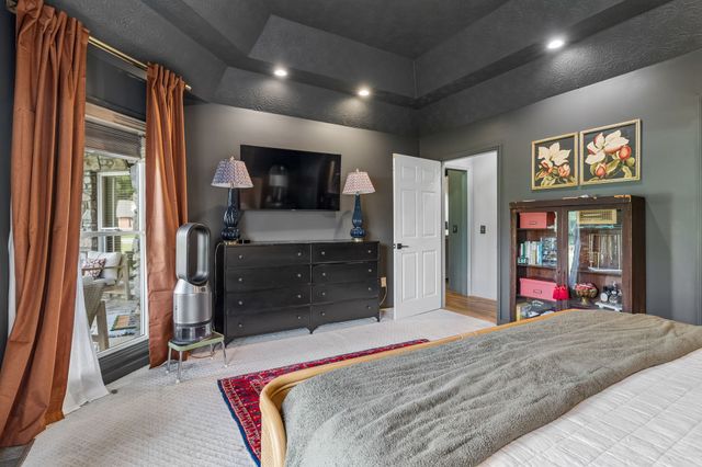 124 Poplar Dr, Brush Creek, TN 38547